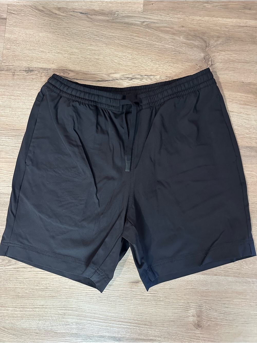 Men’s Cuts Clothing Black Athletic Drawcord Shorts